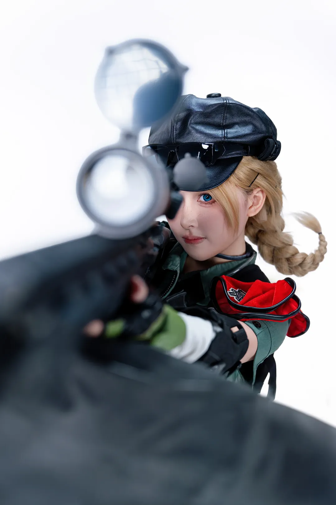 【蝶cos】三角洲行动中的战术少女，硬核与萌感的平衡 - 第 1 张