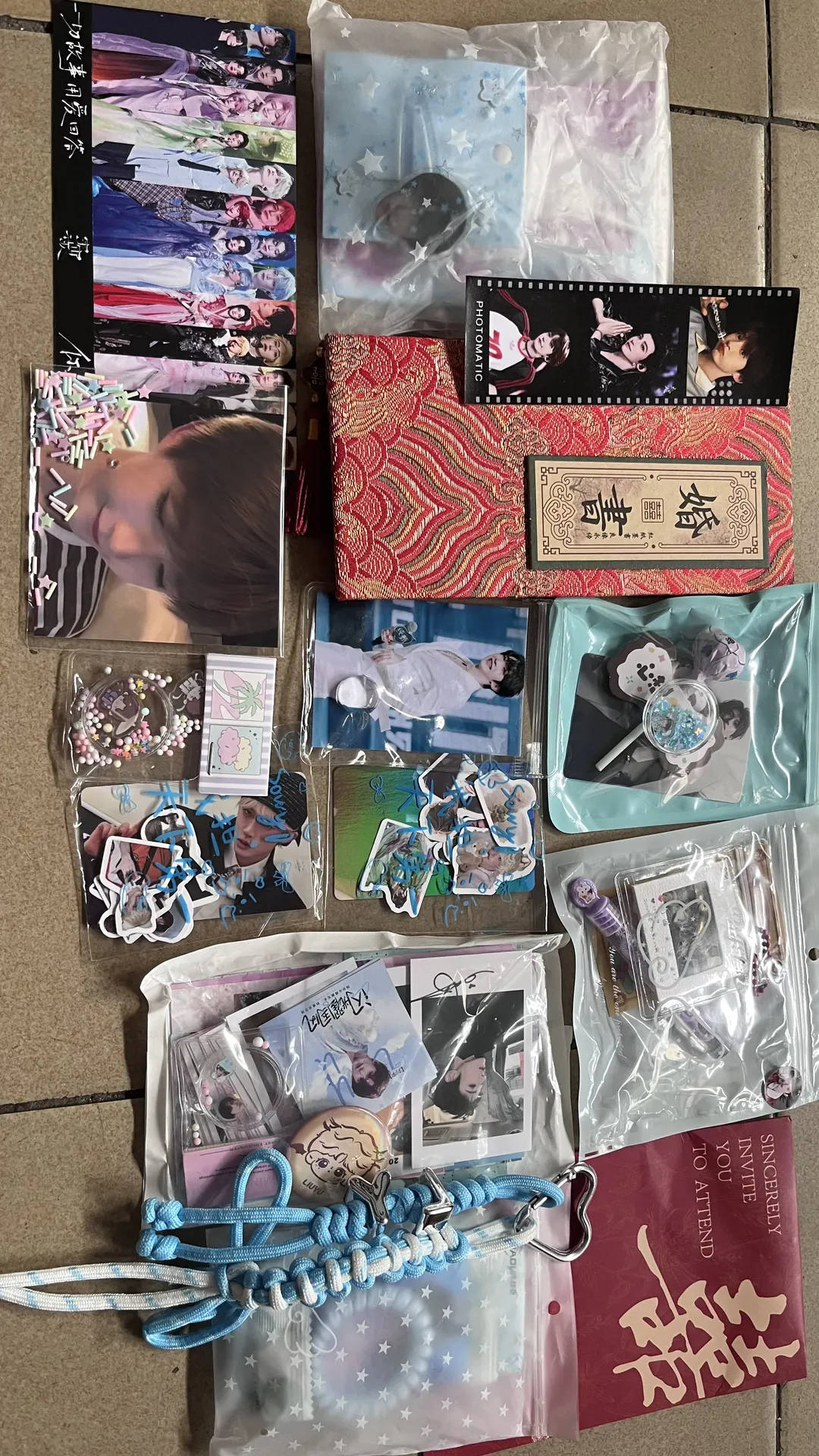 【刘宇cos】刘宇演唱会线下实录，白毛水手服造型的一些小确幸 - 第 1 张