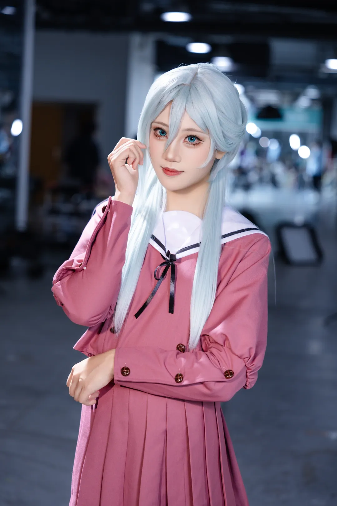 【和栗薰子cos】熏香花朵凛然的展会校服记录 - 第 4 张