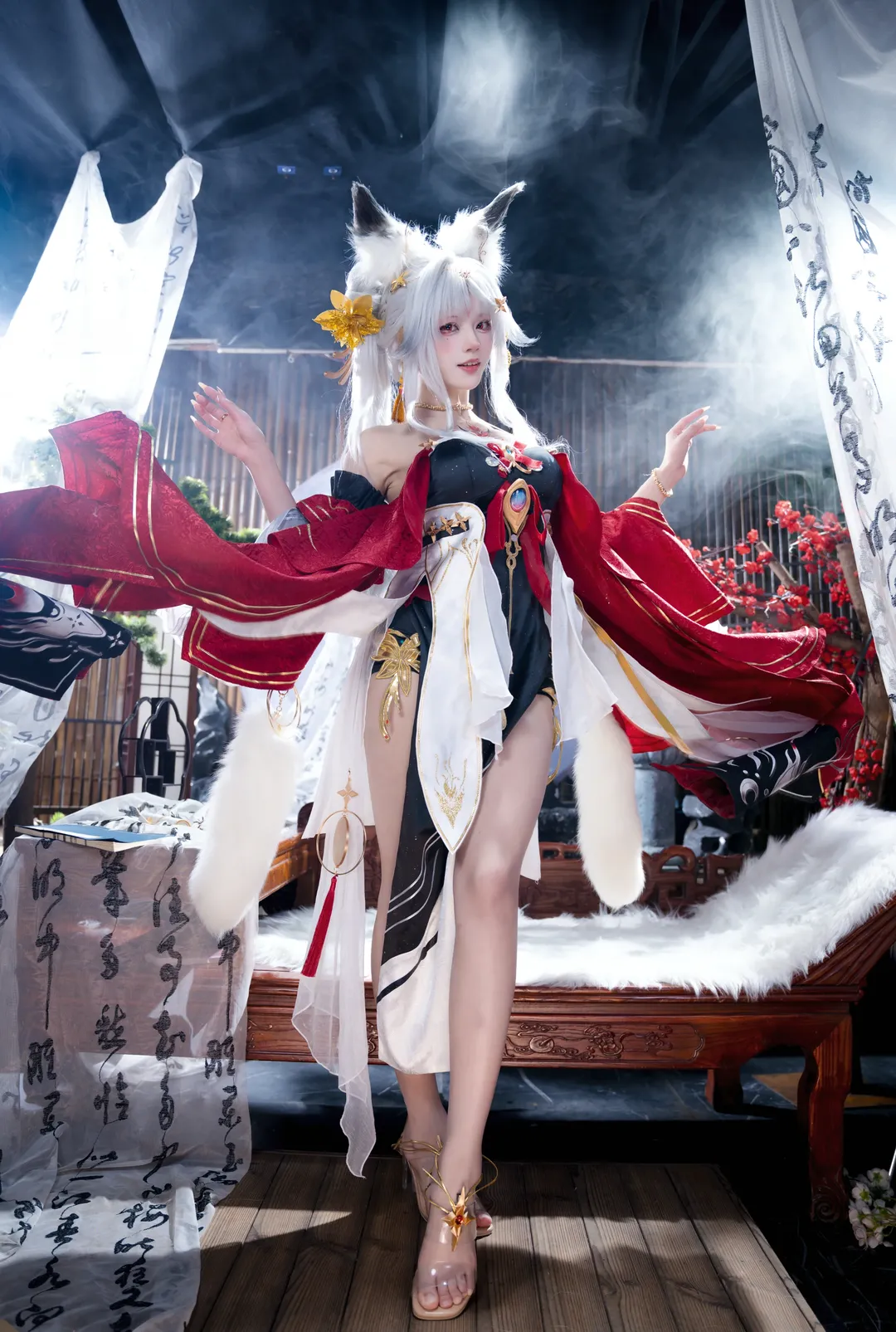【Hsin cosplay】The Spirit Fox in Wuthering Waves, this red-and-black Chinese-style Xianxia look is simply ethereal - Image 1
