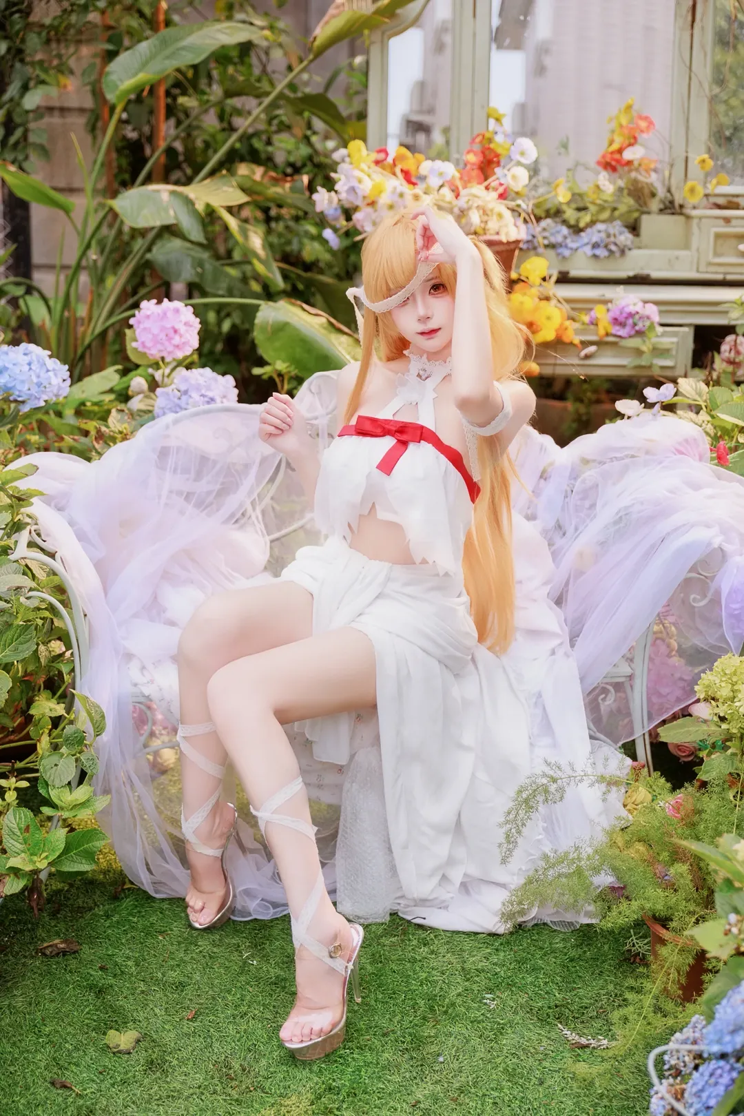 【亚丝娜cos】刀剑神域精灵造型，白纱与绣球花间的梦幻感