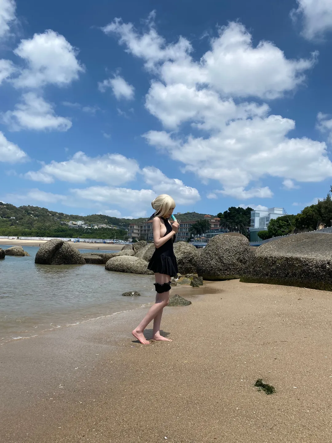 【阿尔托莉雅黑呆泳装cos】FGO夏日海边外景拍摄