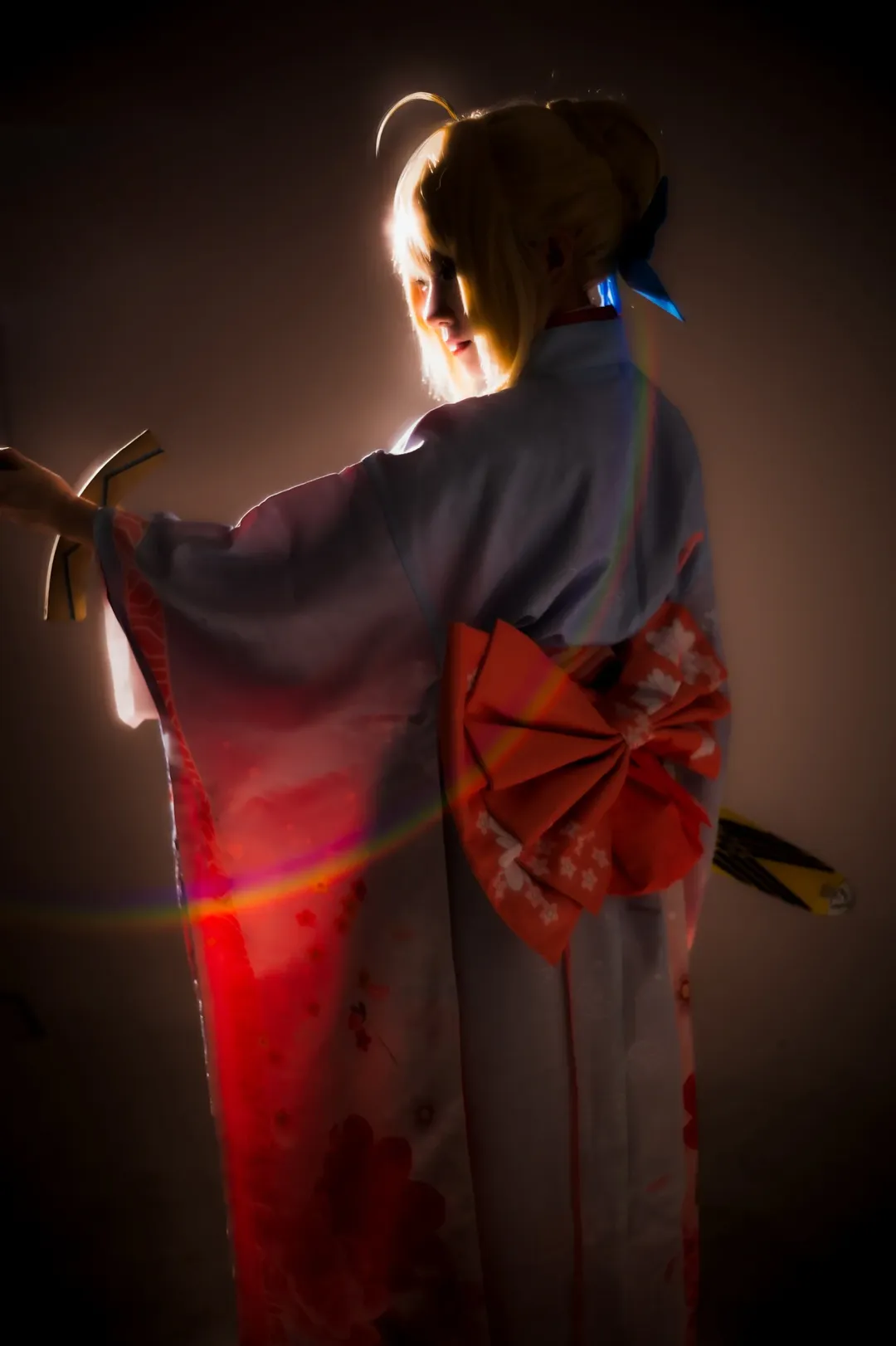 【sabercos】fgo裡的吾王，在逆光中回眸