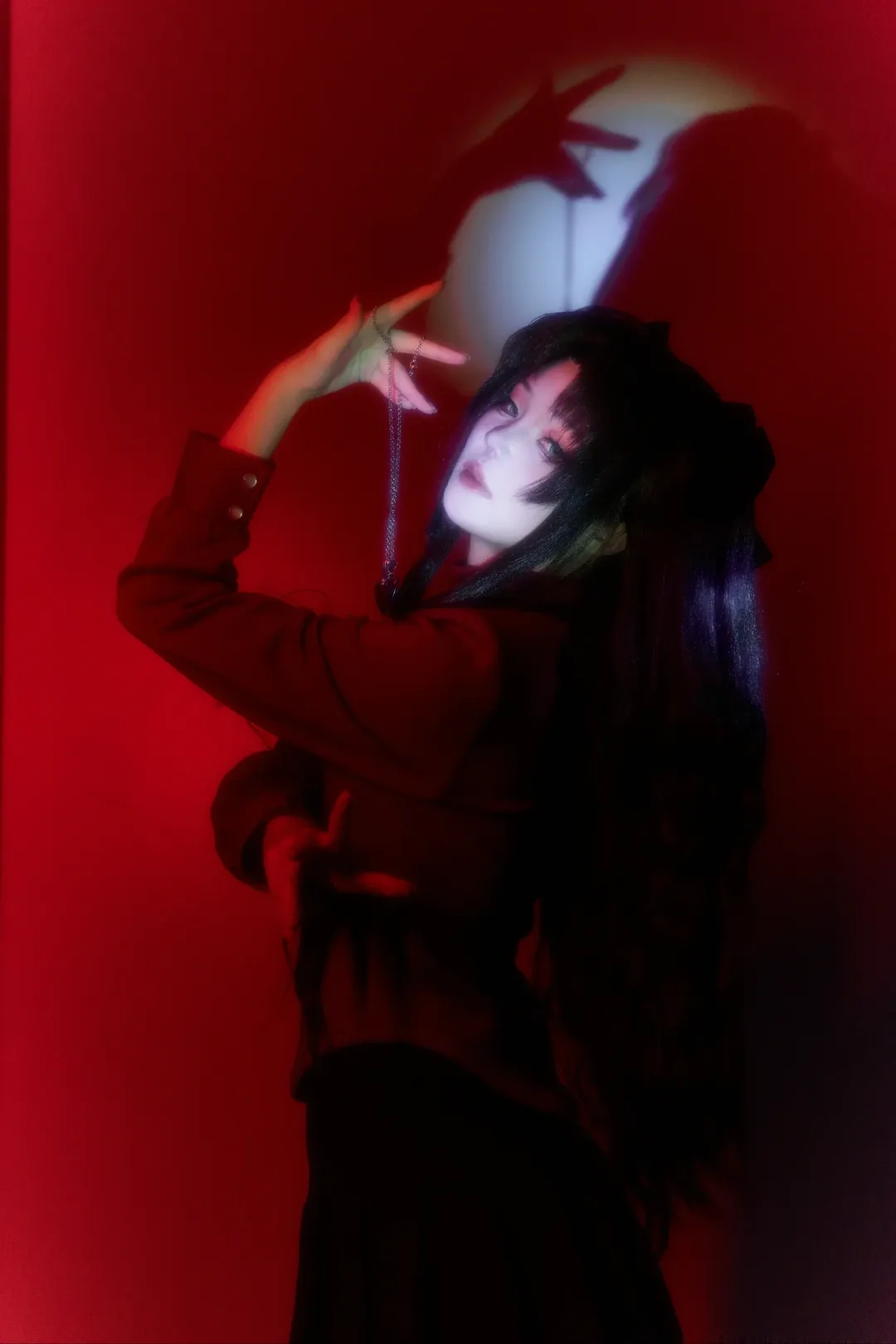 【远坂凛cos】fate世界的红与黑，弓凛场照分享 - 第 2 张