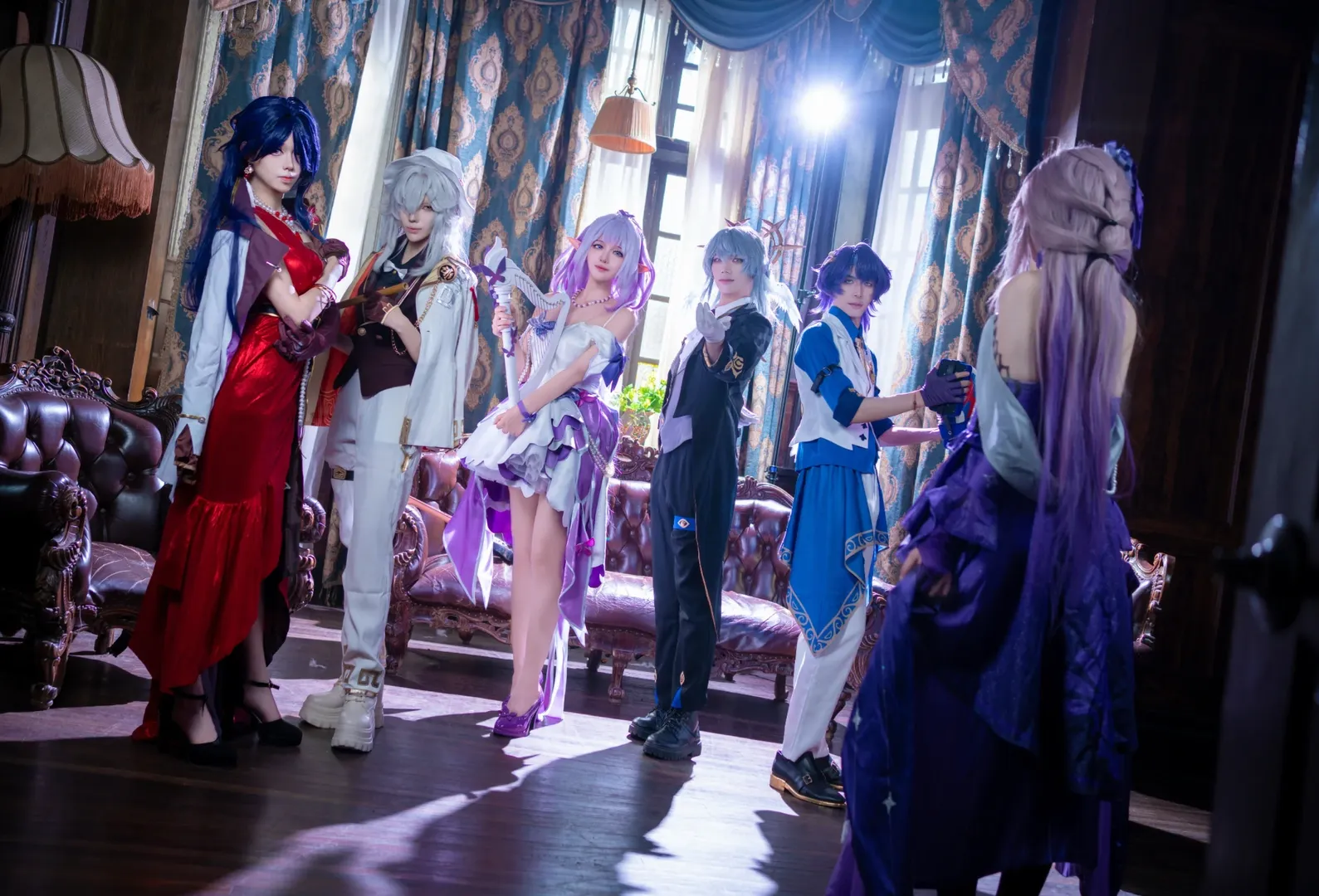 [Herta cosplay] Honkai: Star Rail: Orchestra Conductor Shoot in a Vintage Manor - Image 5