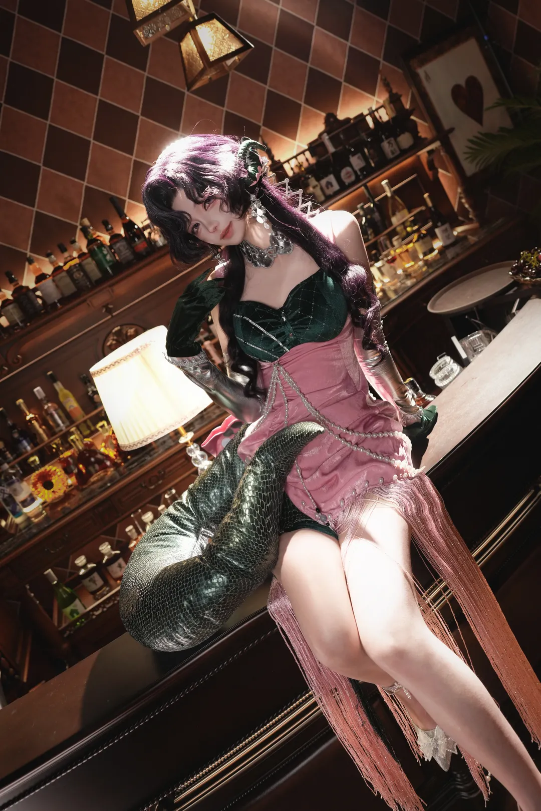 【天使娜娜cos】重返未来1999慵懒危险的蛇尾造型 - 第 3 张