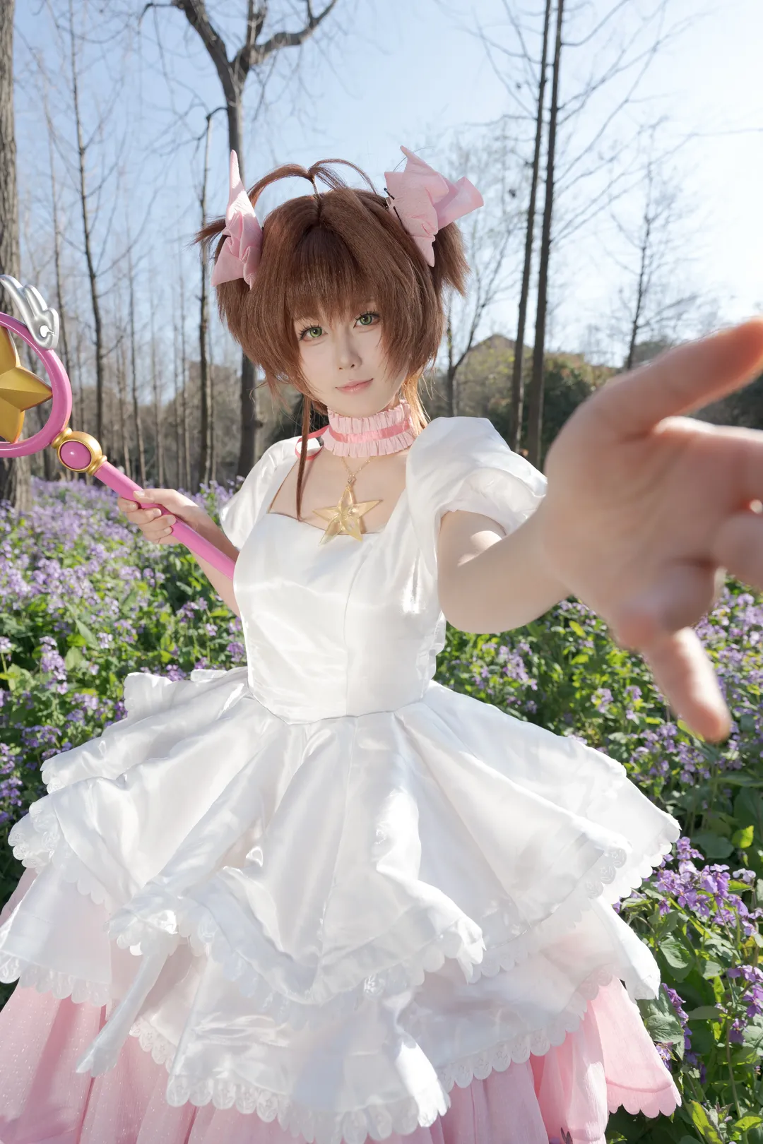【木之本桜cos】摩卡少女樱生贺，定格春日花海浪漫时刻 - 第 4 张