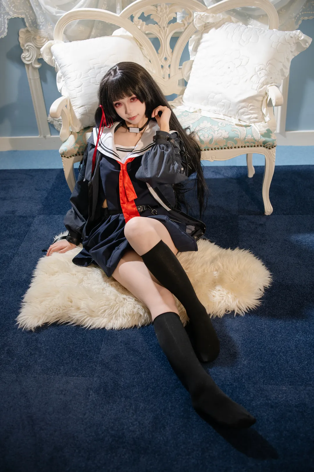 【千咲cos】鸣潮里的暗黑系少女，红眼黑发太有辨识度了
