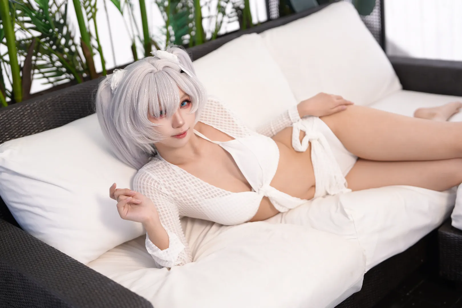 【灰姑娘cos】NIKKE泳装造型，阳光下尽情享受清凉夏日 - 第 2 张