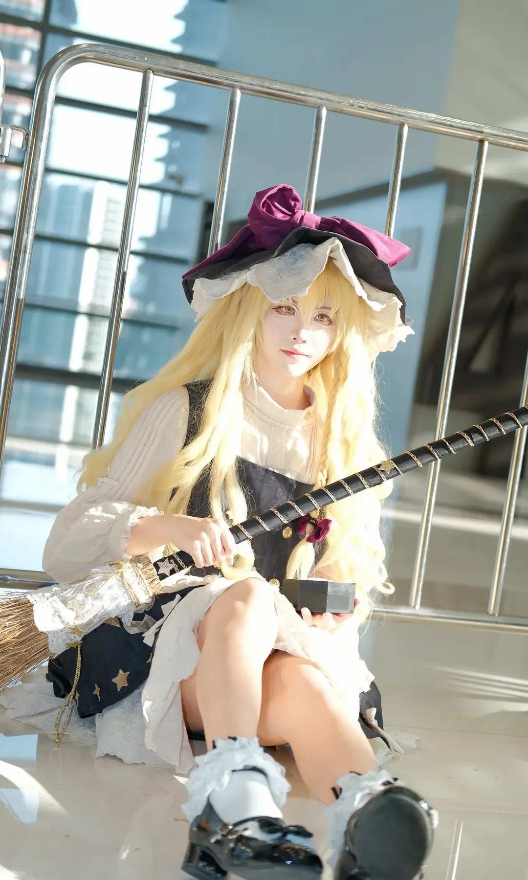 【雾雨魔理莎cos】东方project里的黑金扫帚与阳光