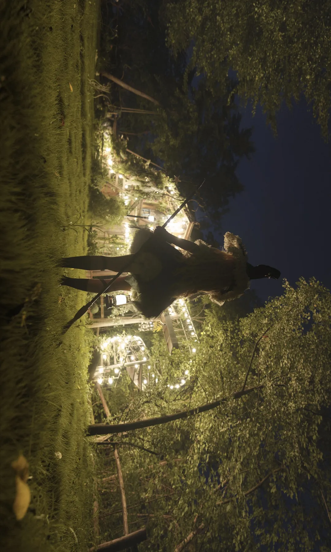 【雾雨魔理沙cos】东方project夜色里的提灯与旧书页 - 第 1 张
