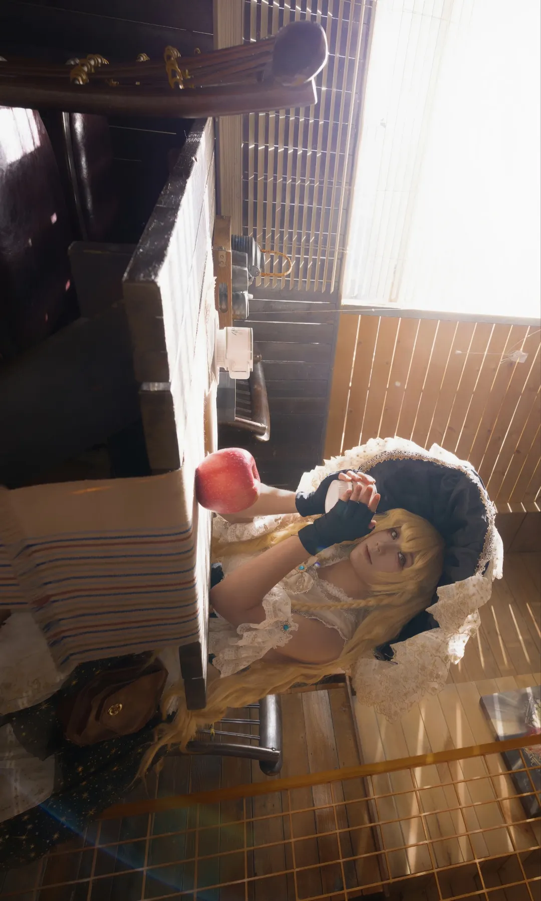 【雾雨魔理沙cos】东方project夜色里的提灯与旧书页 - 第 3 张