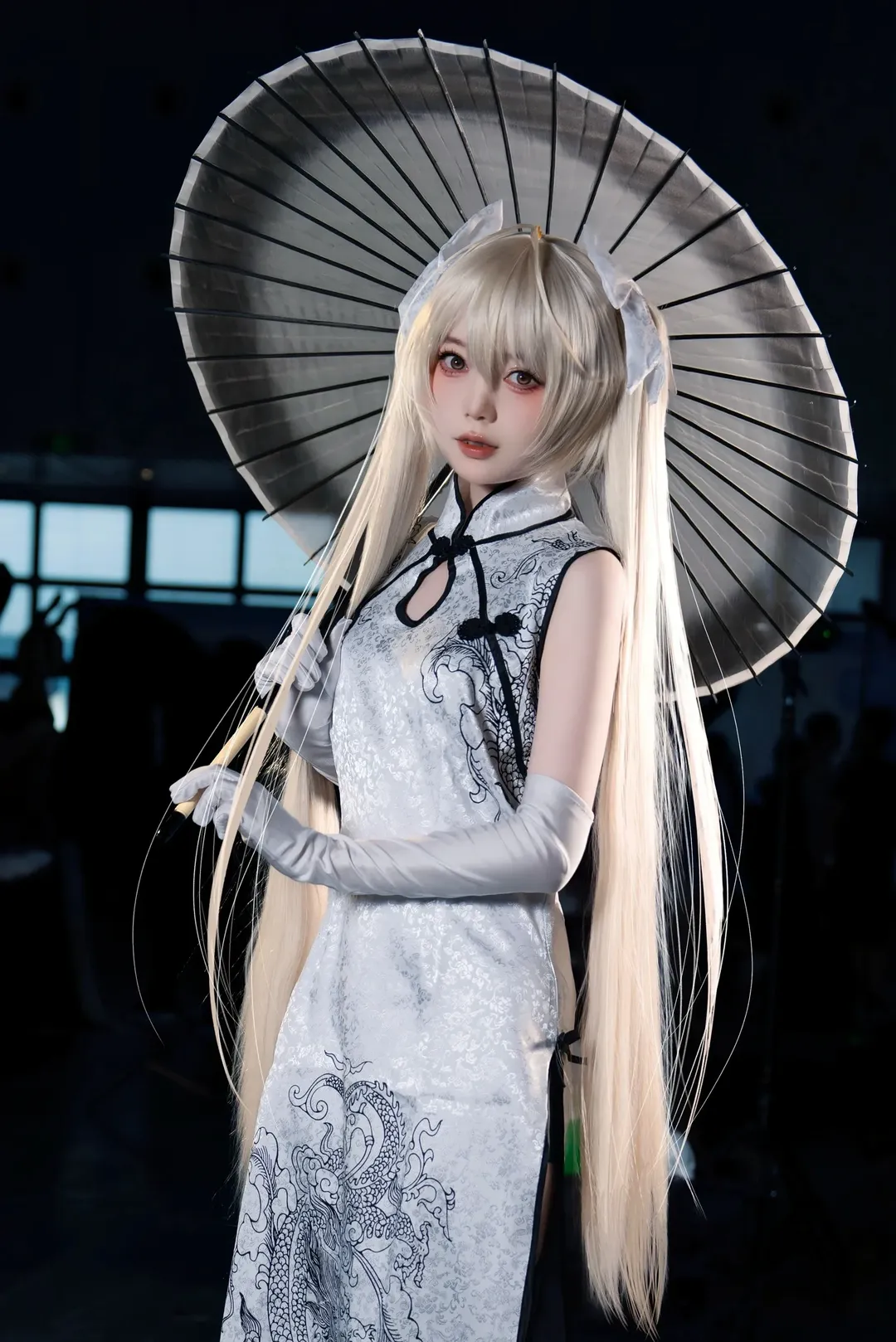 【春日野穹cos】緣之空旗袍初体验，还原手办姿势的挑战 - 第 7 张