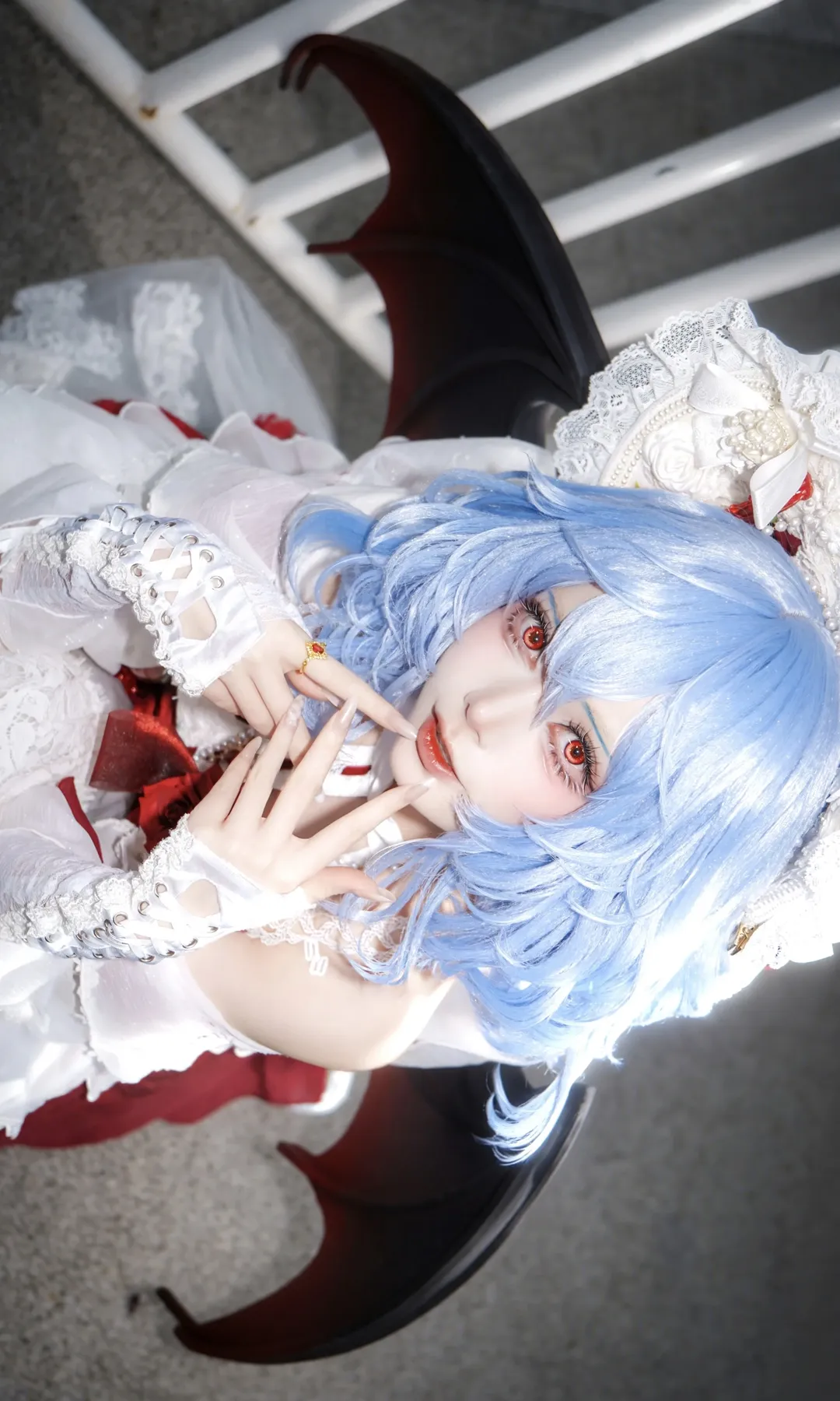 【蕾米莉亚cos】世界线场照下的红魔馆吸血鬼大小姐