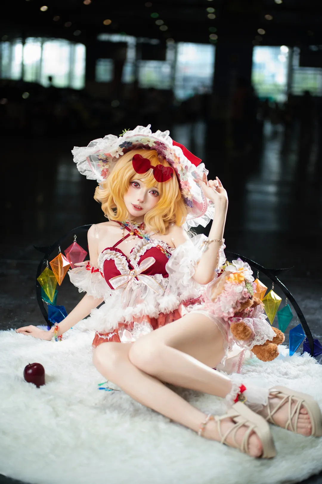 【Flandre Scarlet Cosplay】A Red-and-White Lace Afternoon in Touhou Project Fan-Design - Image 2