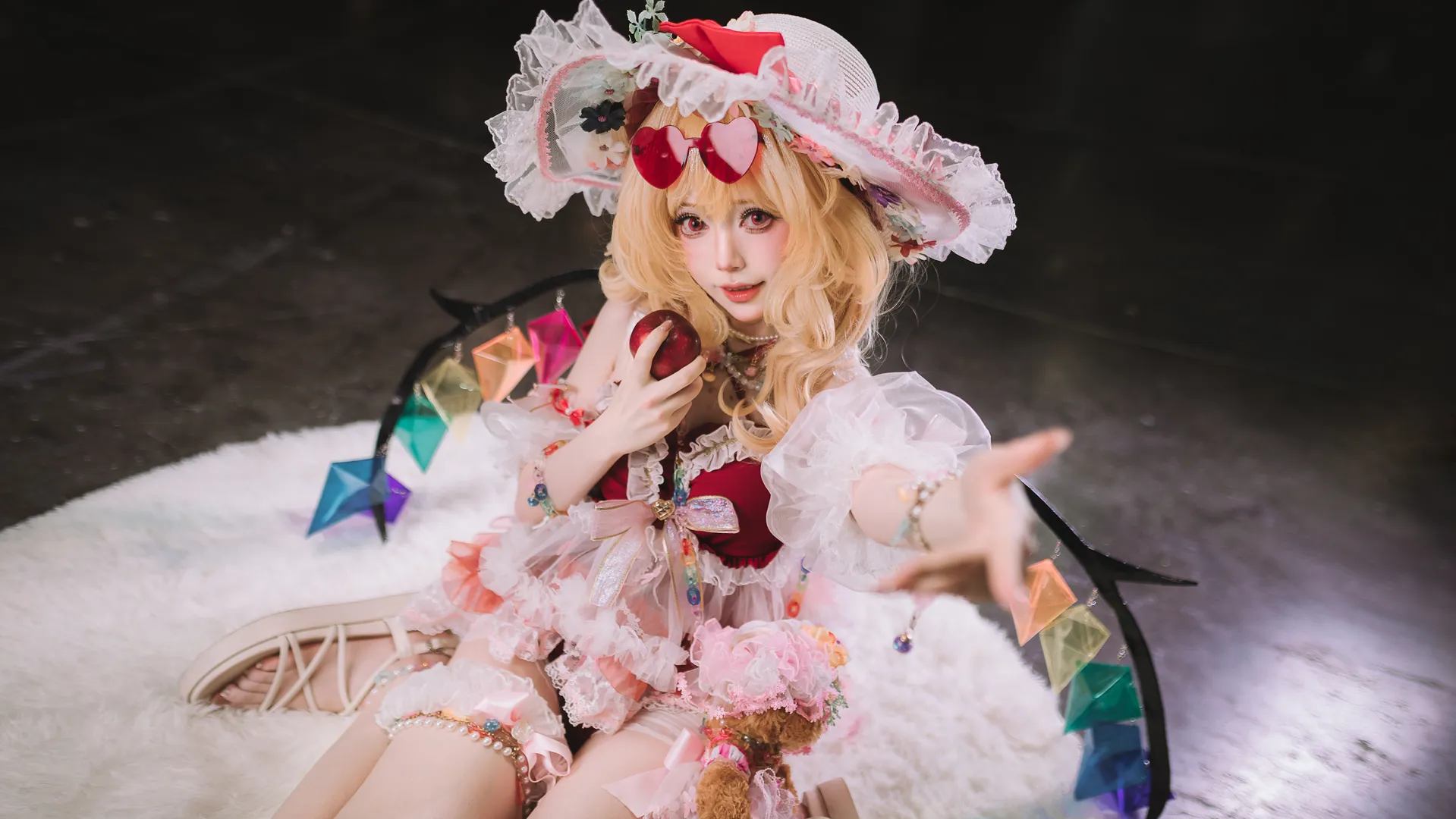【芙兰朵露cos】东方project红雾异变中的红苹果少女 - 第 5 张