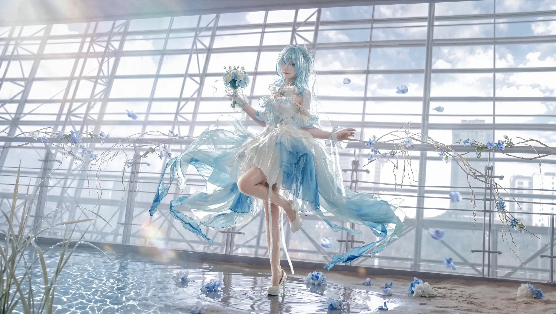 【守岸人cos】鸣潮月潮星纱的清冷水光花嫁