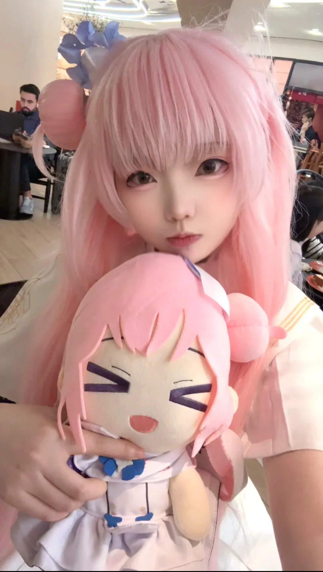 [Misono Mika cosplay] Blue Archive: Sensei, I'm taking the Swiss roll! - Image 1