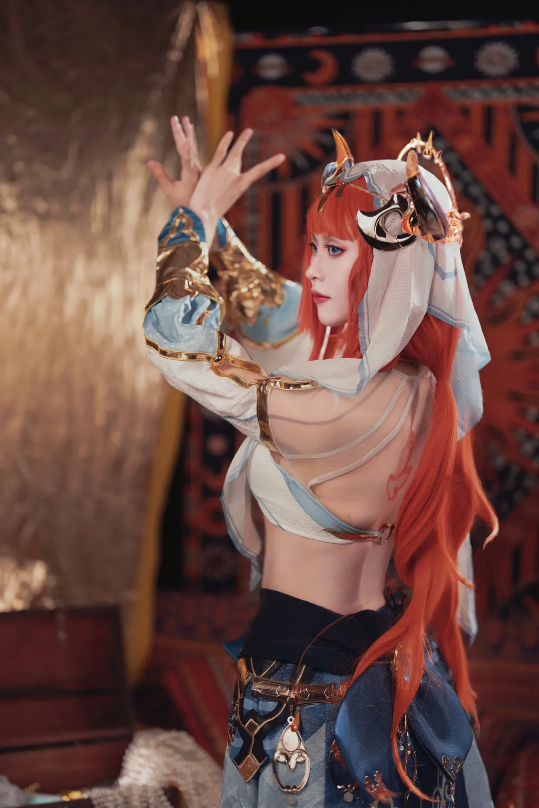 【妮露cos】原神异域少女，躺姿构图与光影层次尝试 - 第 4 张
