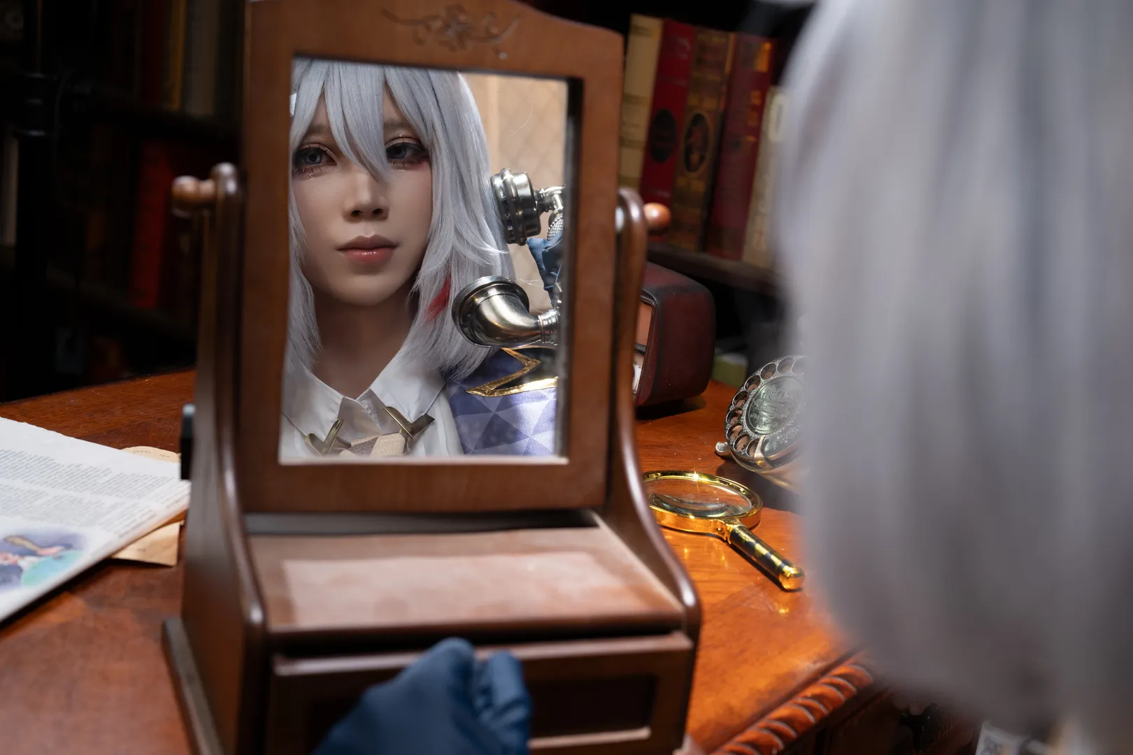 【托帕cos】崩坏星穹铁道，在幻想空间复古老书房处理战略投资部业务 - 第 8 张