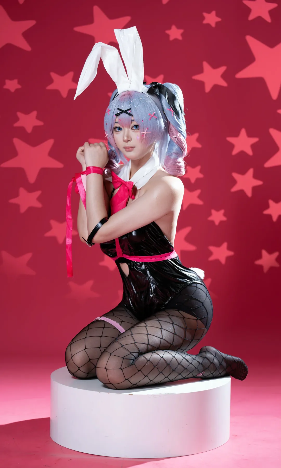 【初音未来cos】兔子洞的暗黑兔女郎，白棚投影正片存档 - 第 6 张