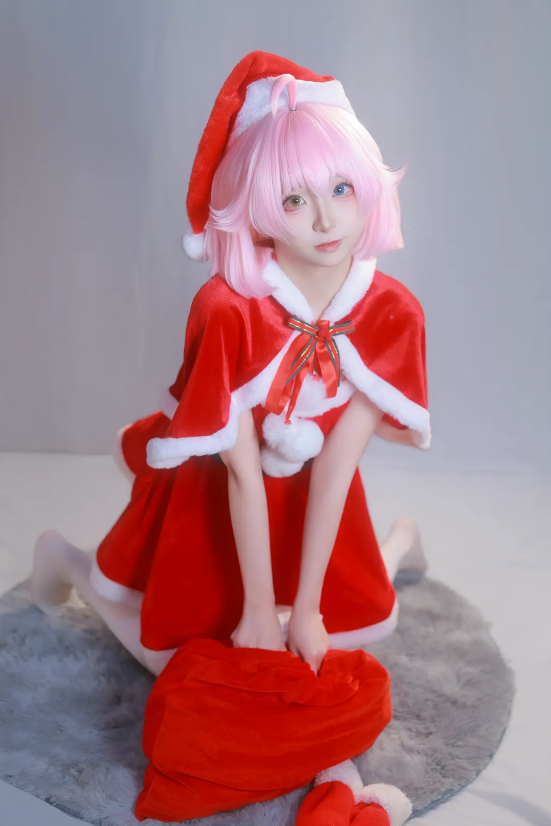【小鳥遊ホシノ コスプレ】サンタクロース限定版、2026年のクリスマスメッセージを先生へ - 7 枚目