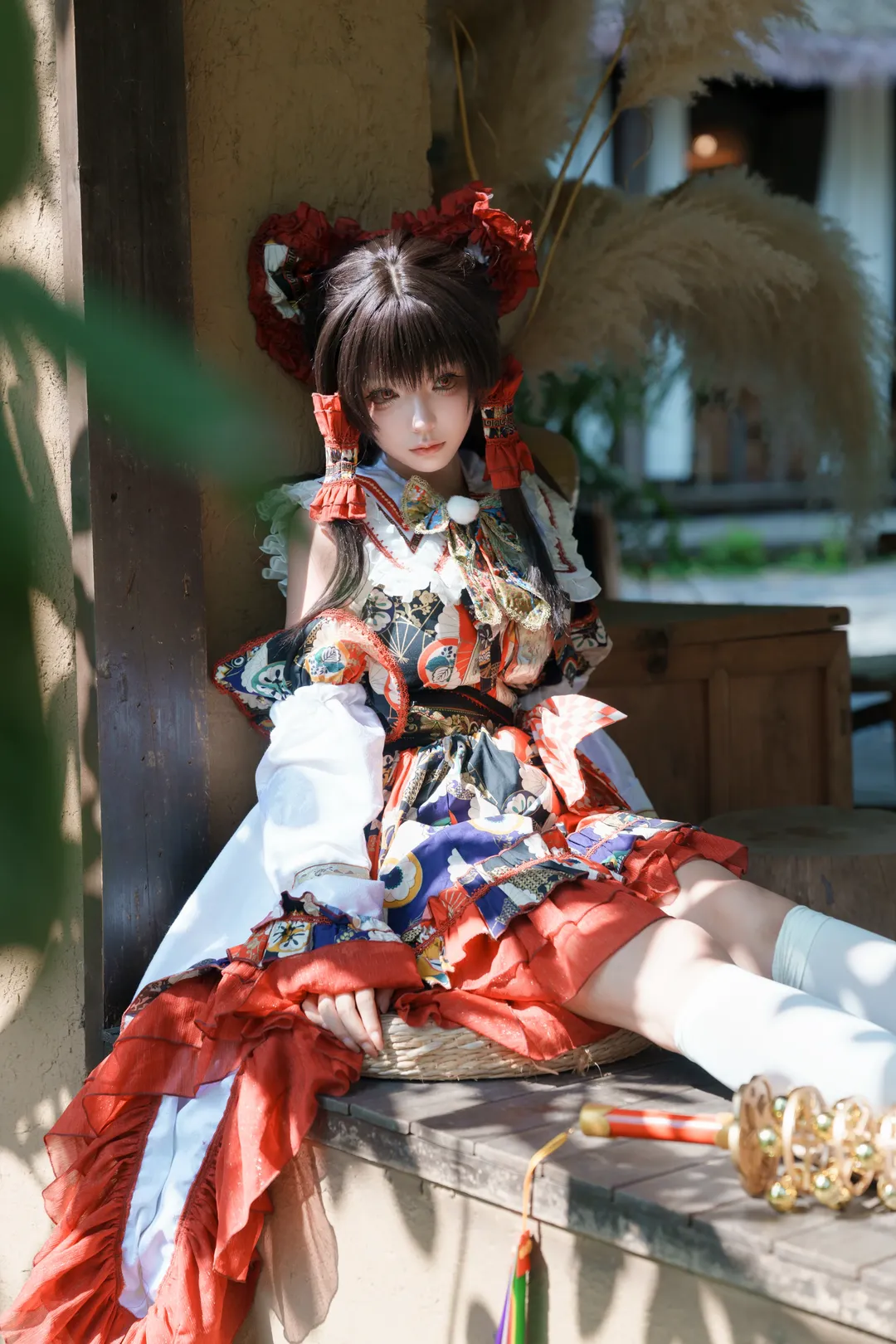 【博麗靈夢cos】東方project的紅白巫女，竹林間的靜謐時光 - 第 2 張