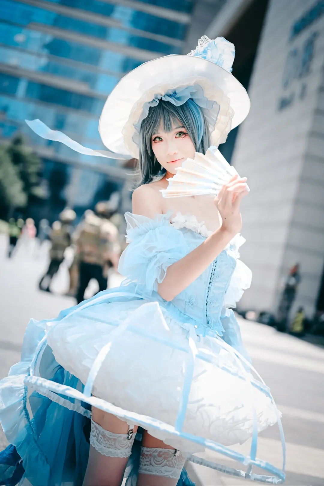 【柴郡cos】碧蓝航线里的浅蓝洋装与漫展微风