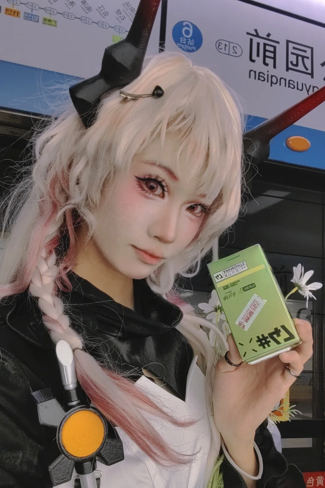 【特蕾西娅cos】明日方舟角色在地铁站的随拍