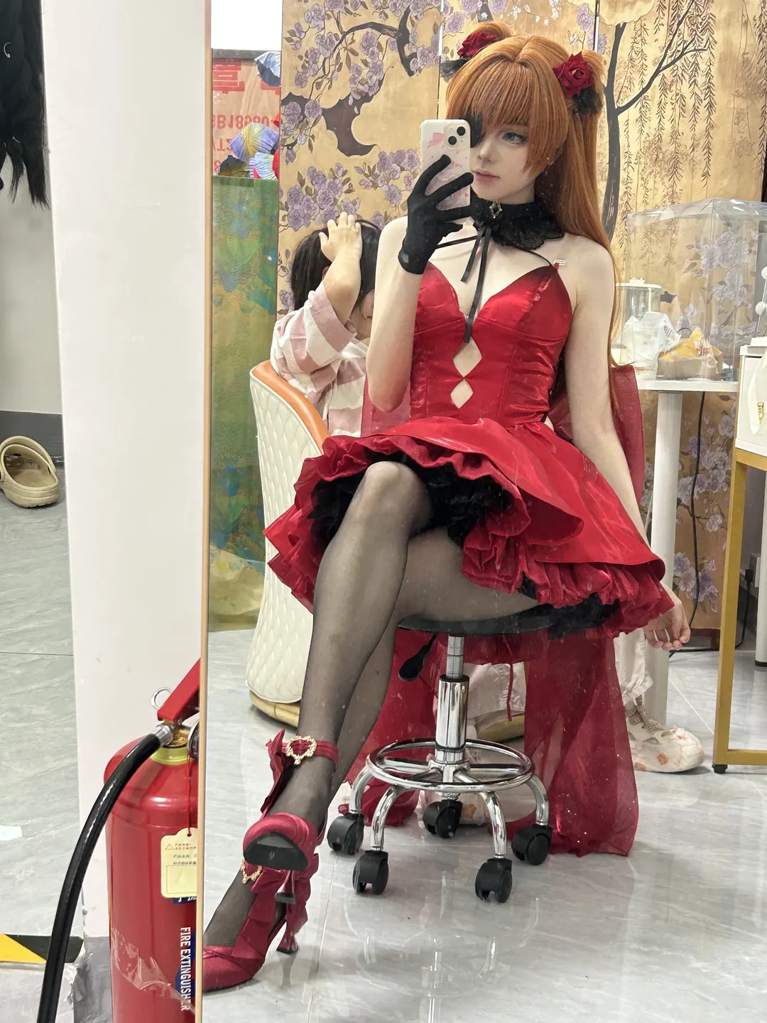 【明日香cos】新世纪福音战士NIKKE联动红裙，真实测评与穿搭分享 - 第 1 张