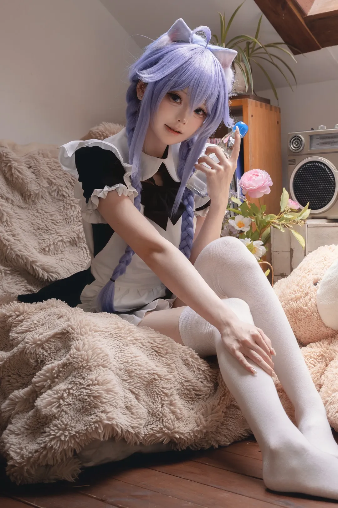【洛琪希cos】无职转生，慵懒的阁楼女仆装日常