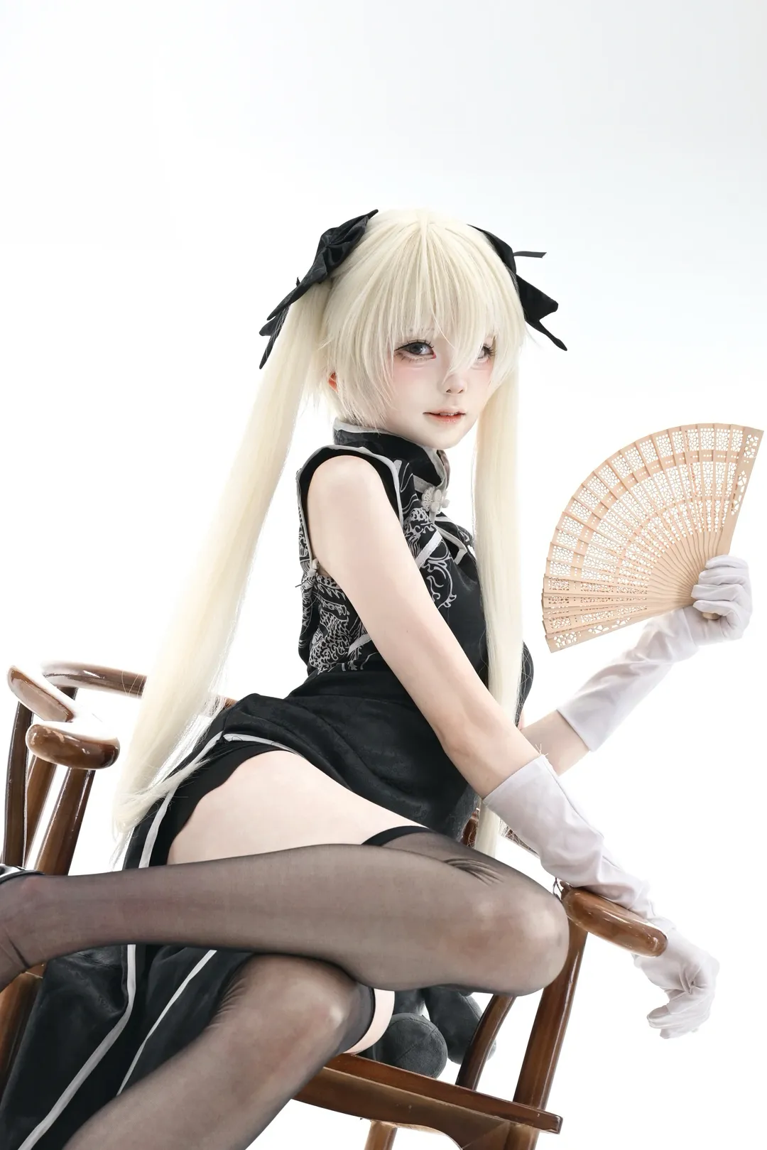 【春日野穹cos】身着黑旗袍的缘之空女神 - 第 2 张