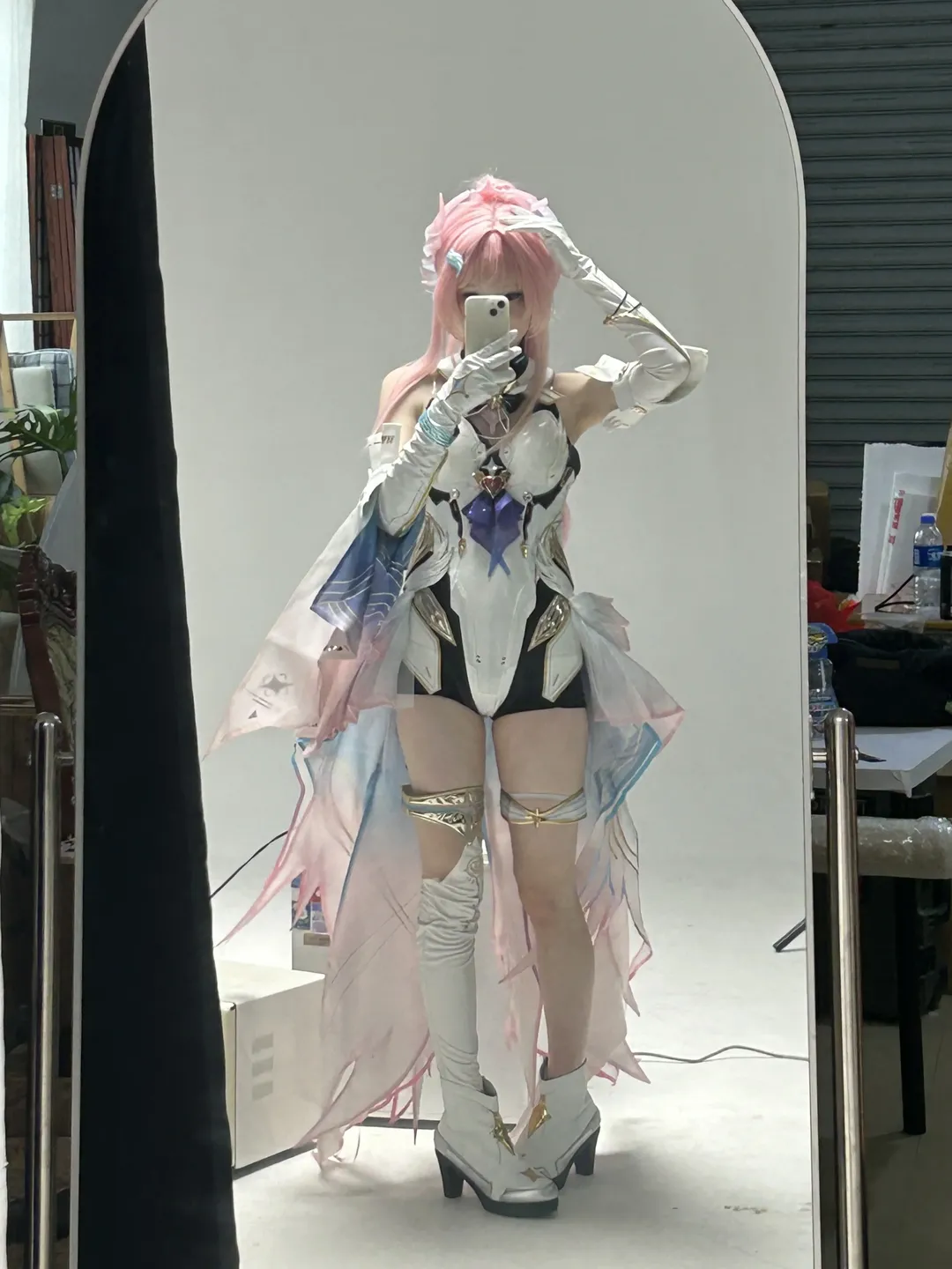 [Aemeath Cosplay] Pink & White Mecha Girl Outfit Share from Wuthering Waves - Image 3