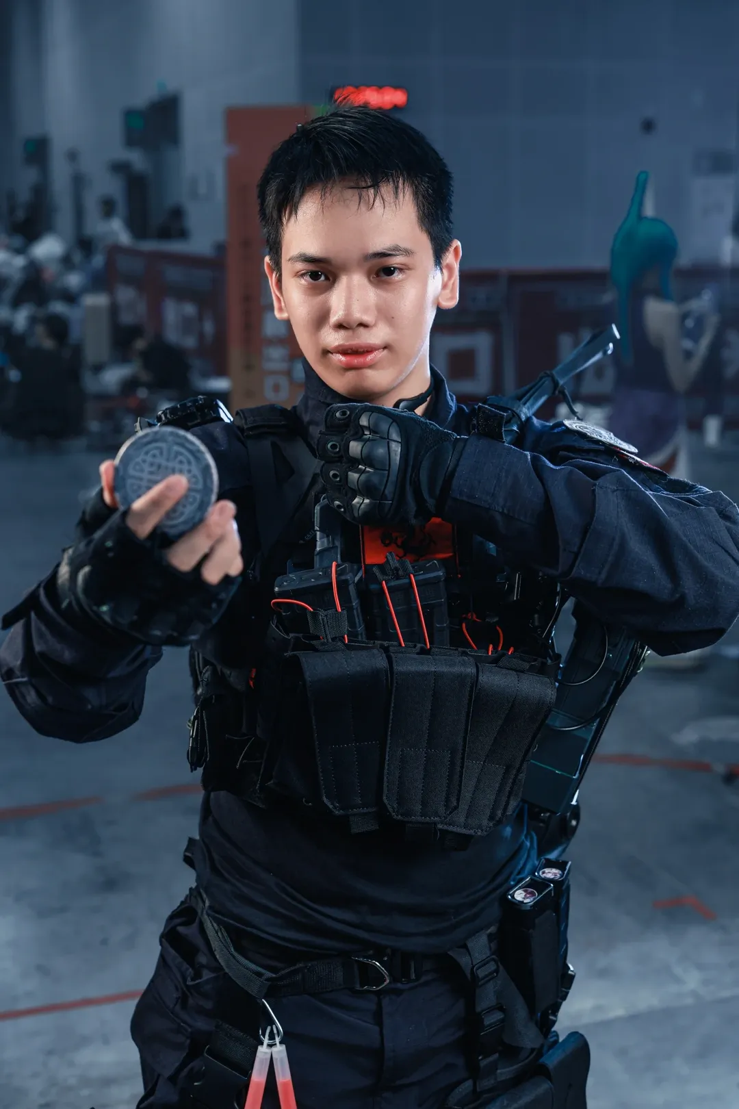 [Delta Force cosplay] Hardcore Tactical Bridge Defense: Immersive Gaming event photoshoot at Nanning Anime Convention - Image 4