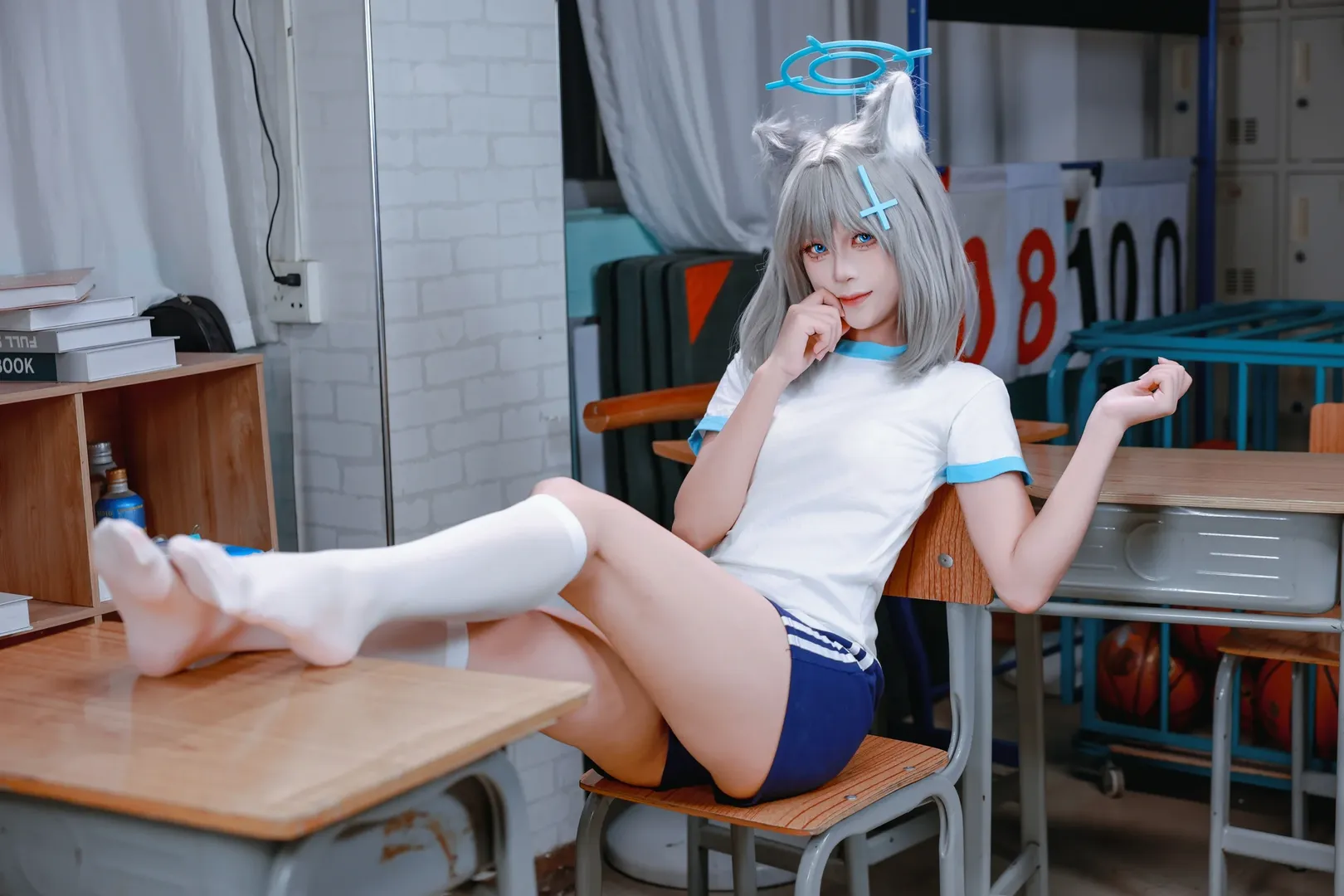 【砂狼白子cos】蔚蓝档案的体操小狼，老师要过来拉伸一下吗