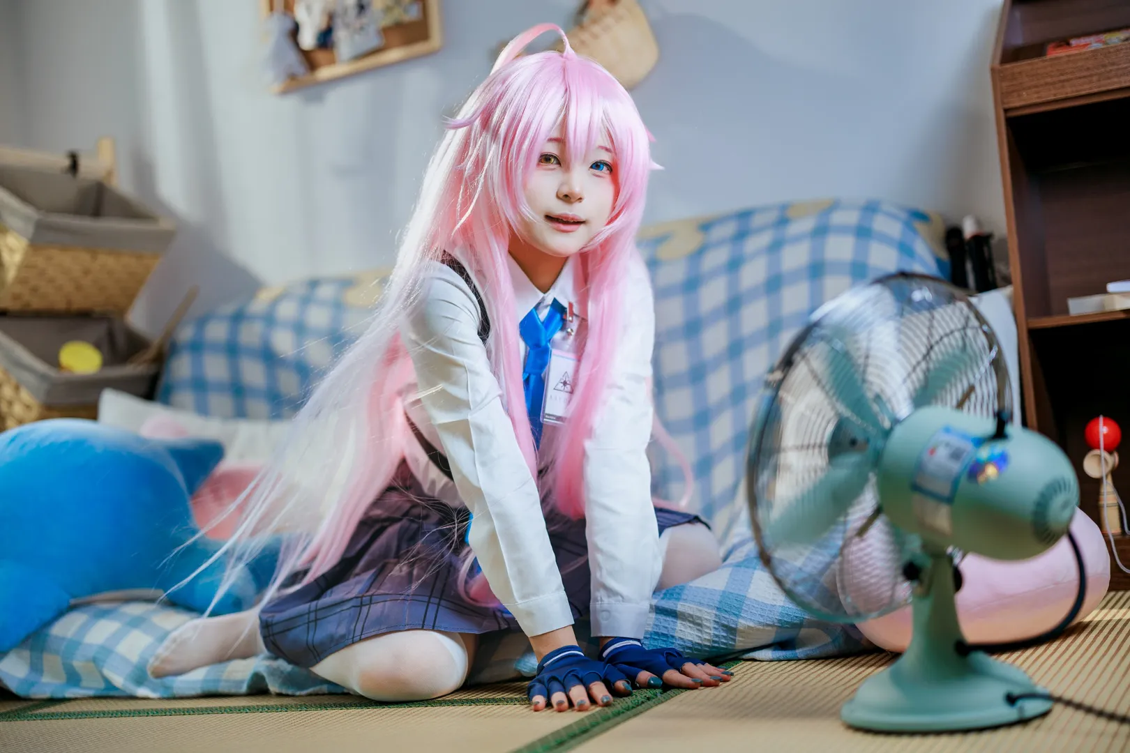 【小鸟游星野cos】大叔我的夏天只想瘫着吹风扇 - 第 2 张