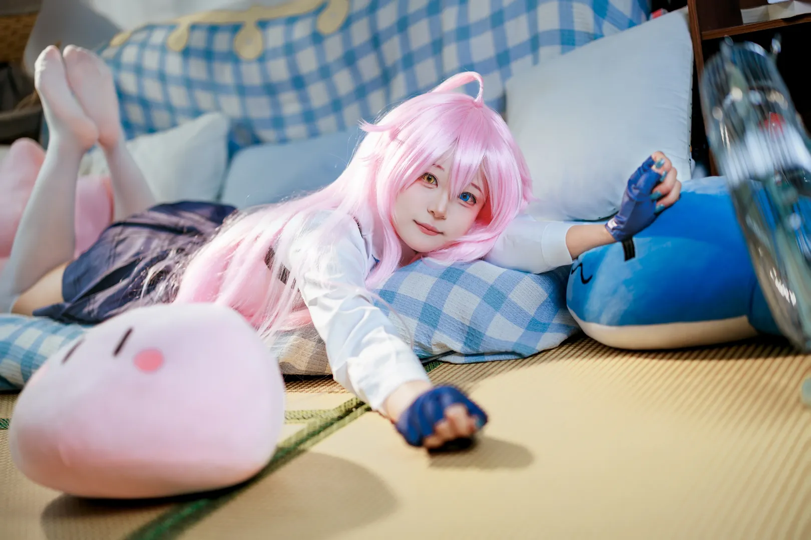 【小鸟游星野cos】大叔我的夏天只想瘫着吹风扇 - 第 3 张