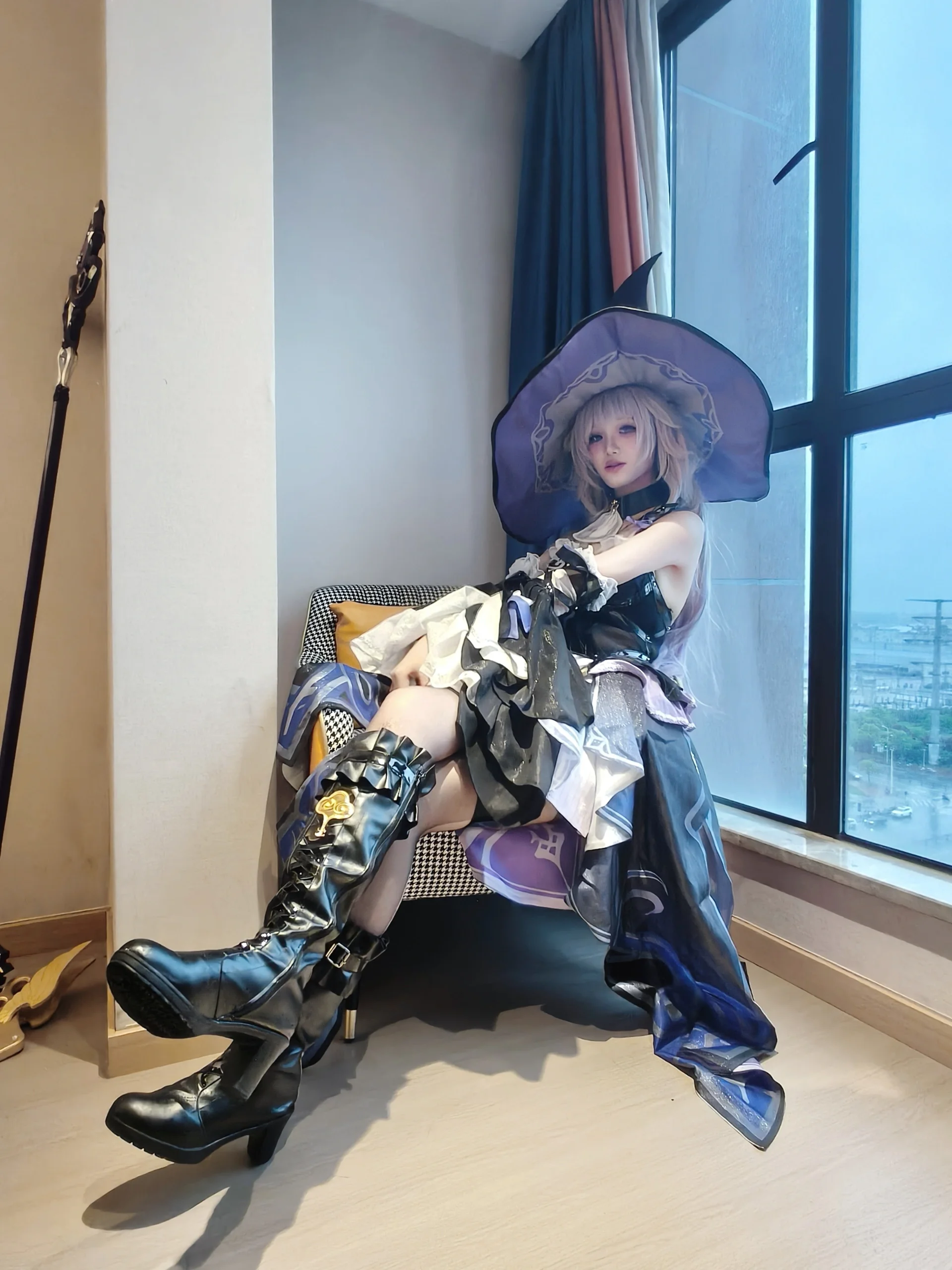 【大黑塔cos】照镜子只能看到神，崩坏星穹铁道的倒影 - 第 1 张