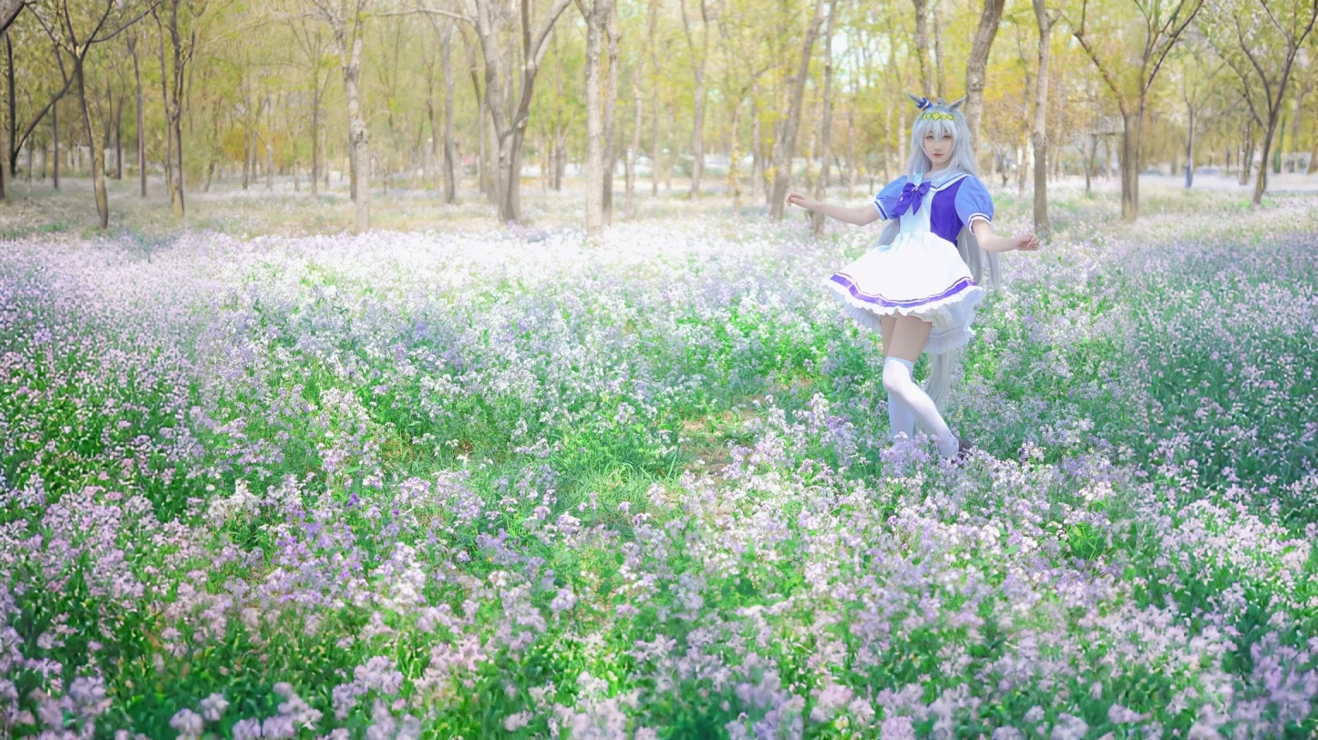 【小栗帽cos】赛马娘紫云英花海特辑，分享白丝腿型拍摄心得 - 第 3 张