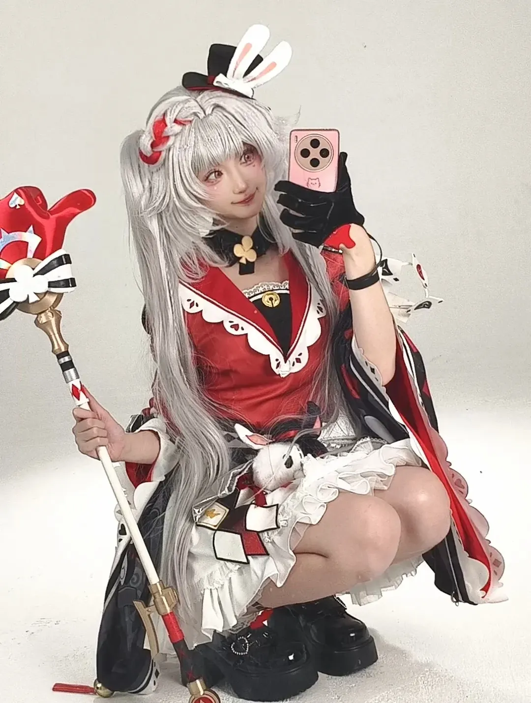 【火花cos】崩坏星穹铁道，这套红白撞色造型的对镜拍摄分享