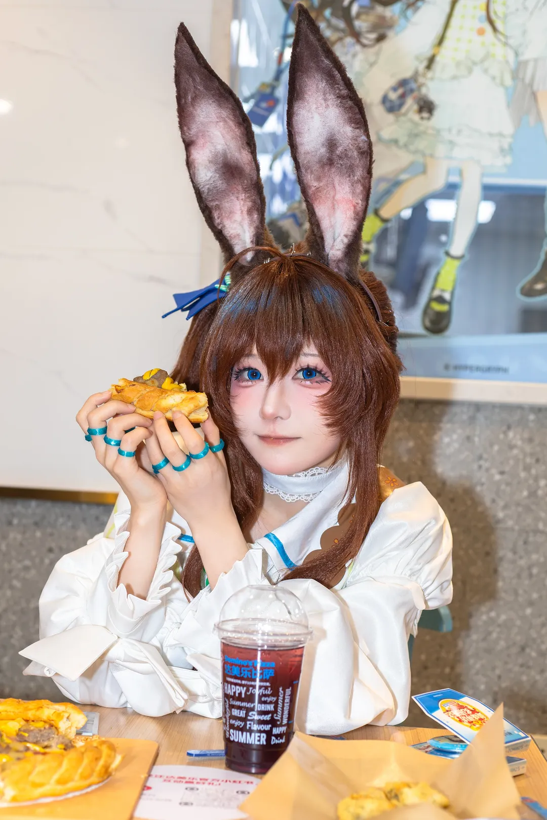 【阿米娅cos】明日方舟七周年联动，达美乐罗德岛CEO美食日常