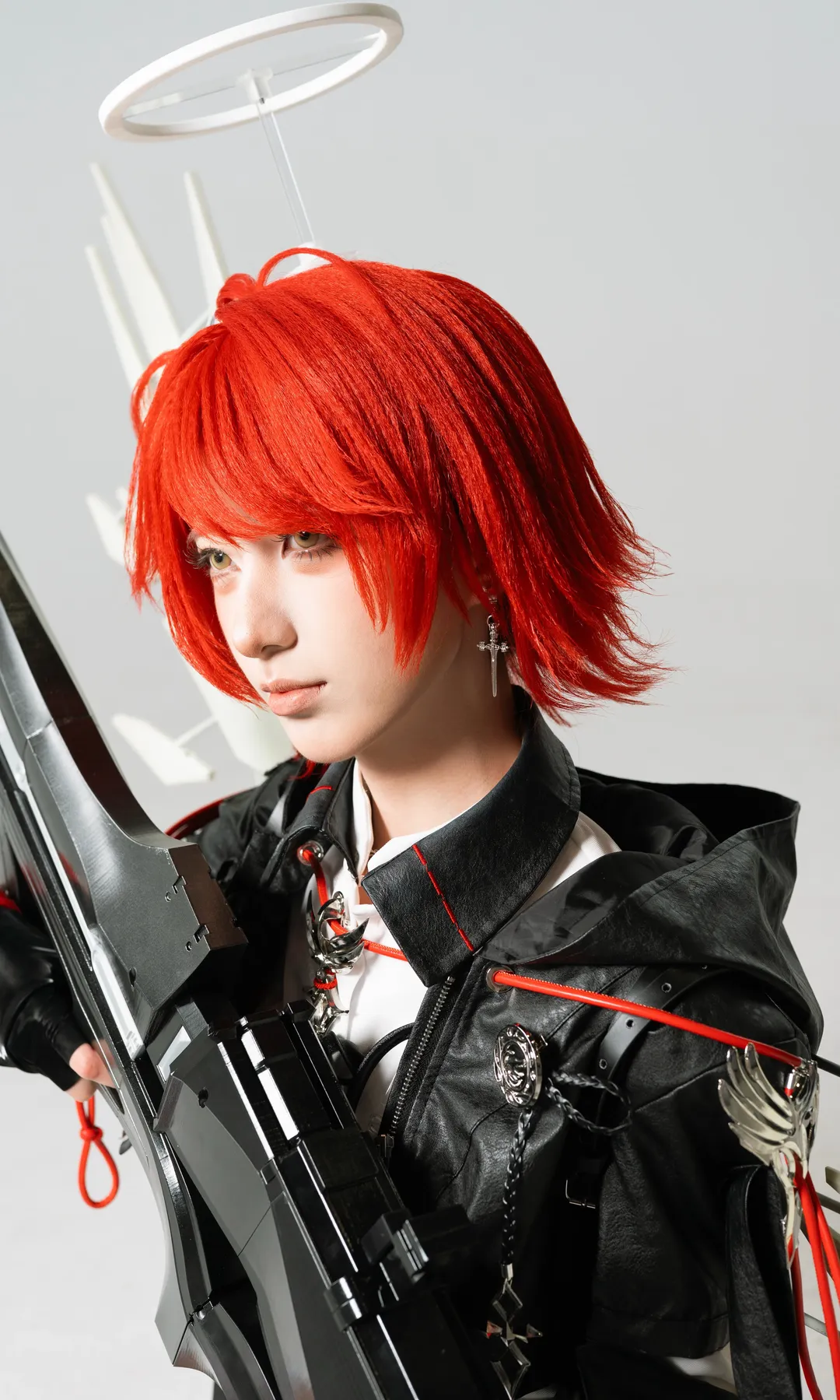 【新约能天使cos】明日方舟服装细节与白丝腿部动作参考 - 第 1 张