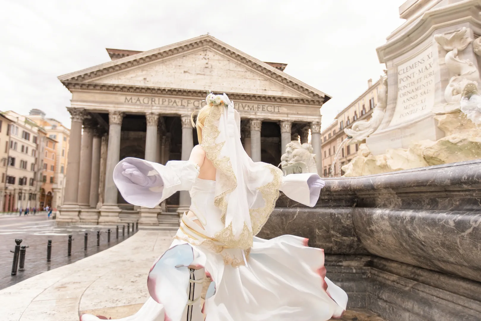 【Fate/Grand Order】尼禄花嫁cos，把罗马的复古建筑装进镜头里 - 第 3 张