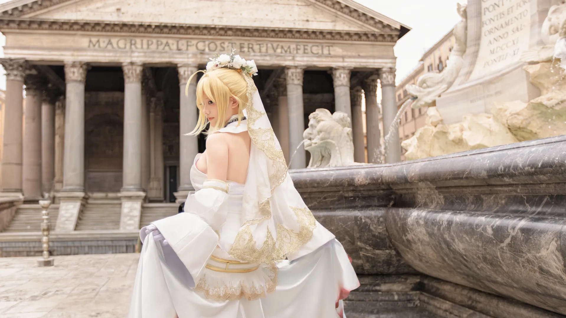 【Fate/Grand Order】尼禄花嫁cos，把罗马的复古建筑装进镜头里