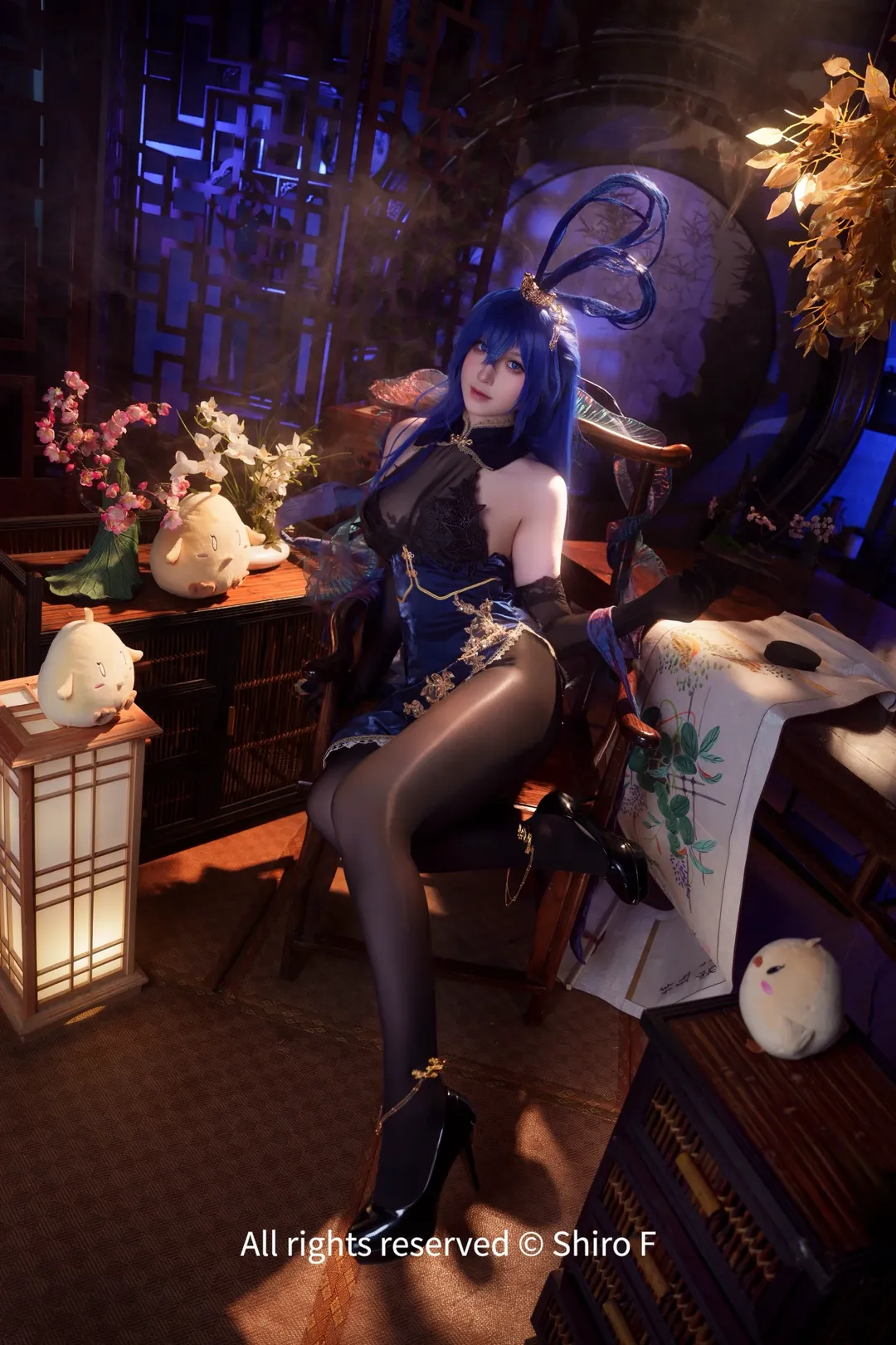 【花园cos】碧蓝航线，这次选了深蓝新中式旗袍搭配黑丝