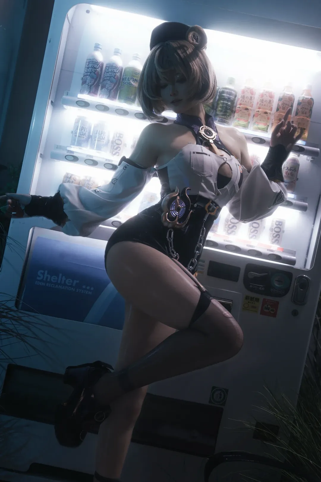 【伊德海莉cos】深夜都市的自动贩卖机与氛围感大片