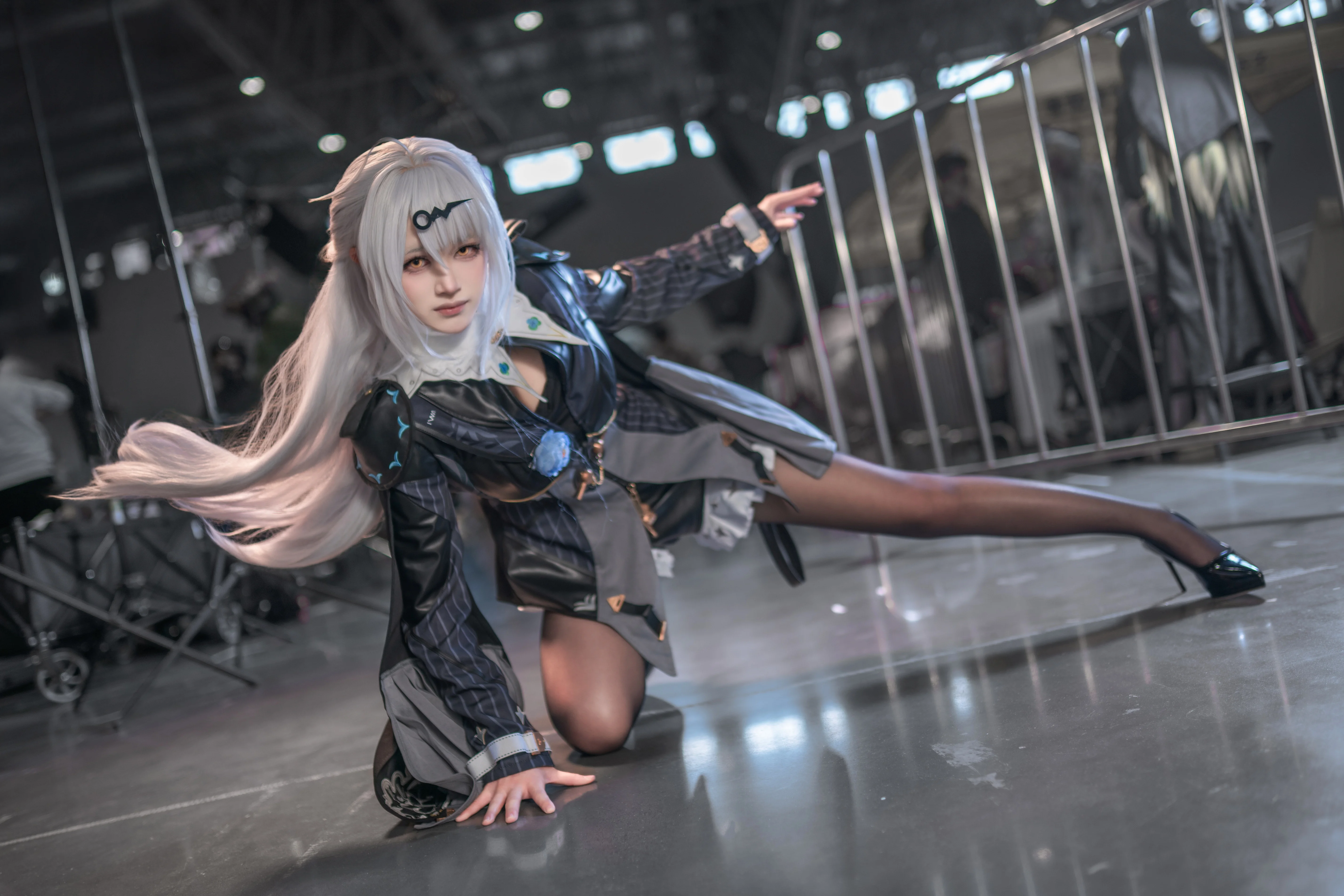 【仪玄cos】绝区零里的机能风飒爽瞬间