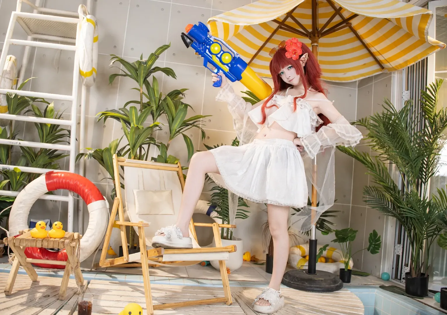 【桃金娘cos】明日方舟夏日出游，清爽水枪大战