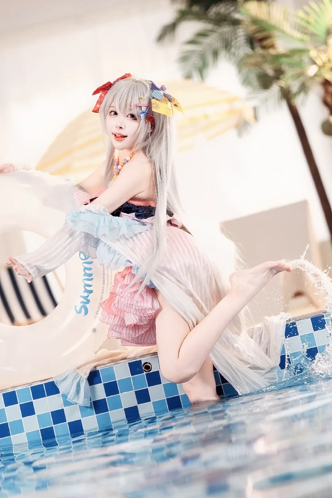 【白洲梓cos】蔚蓝档案夏日泳池里的清冷少女 - 第 1 张