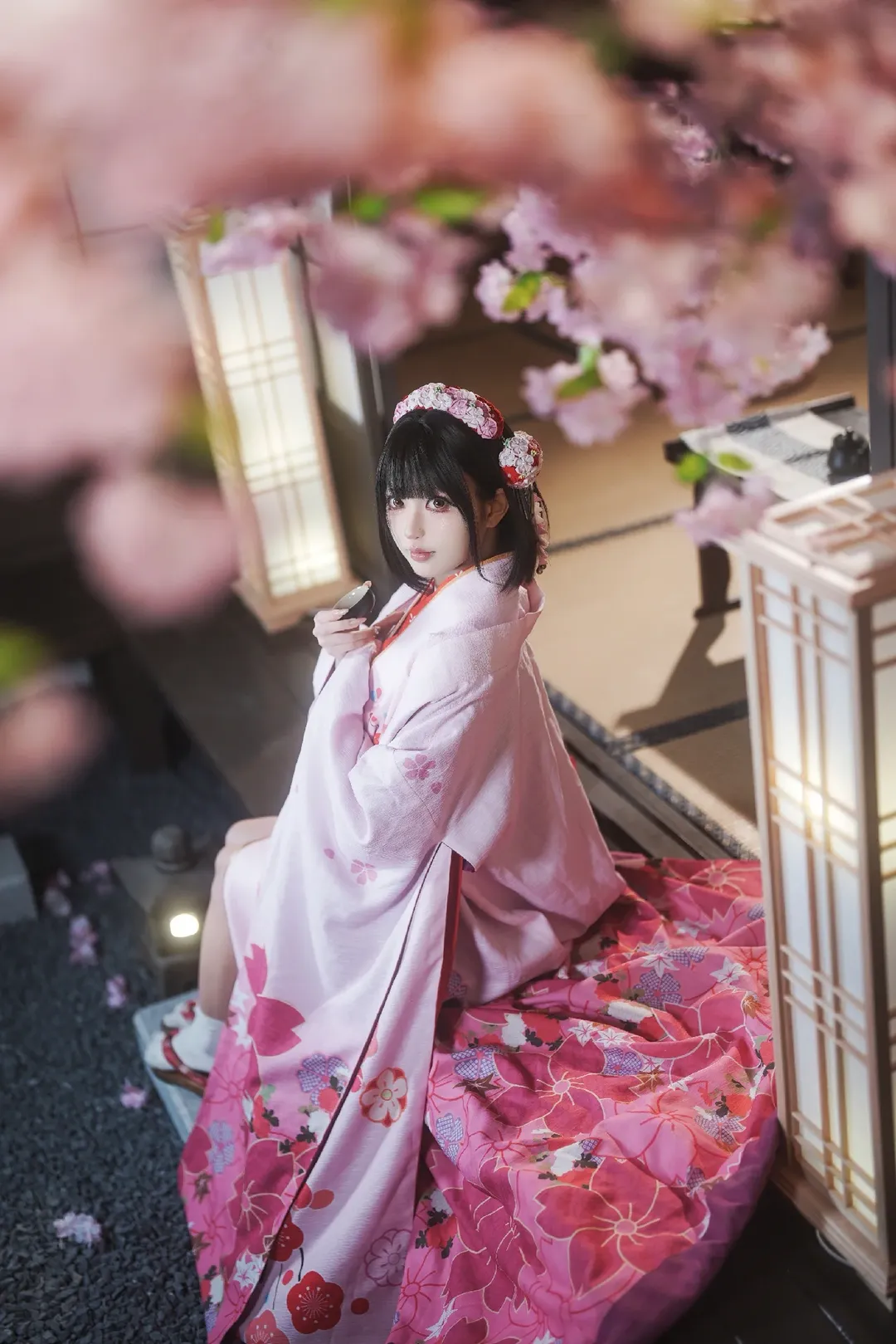 【加藤恵コスプレ】『冴えない彼女の育てかた』、日本庭園での静寂のひととき - 4 枚目